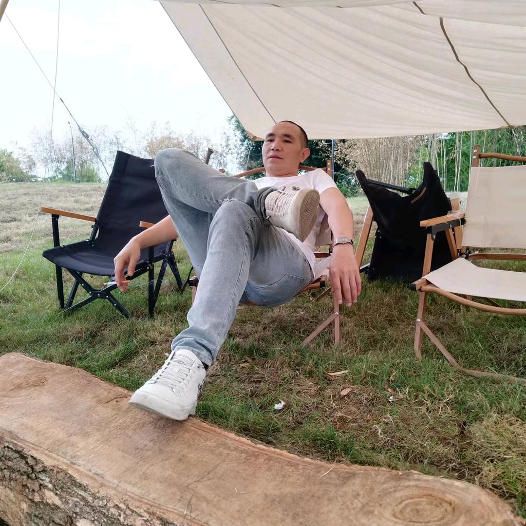 卖果蔬的李同学