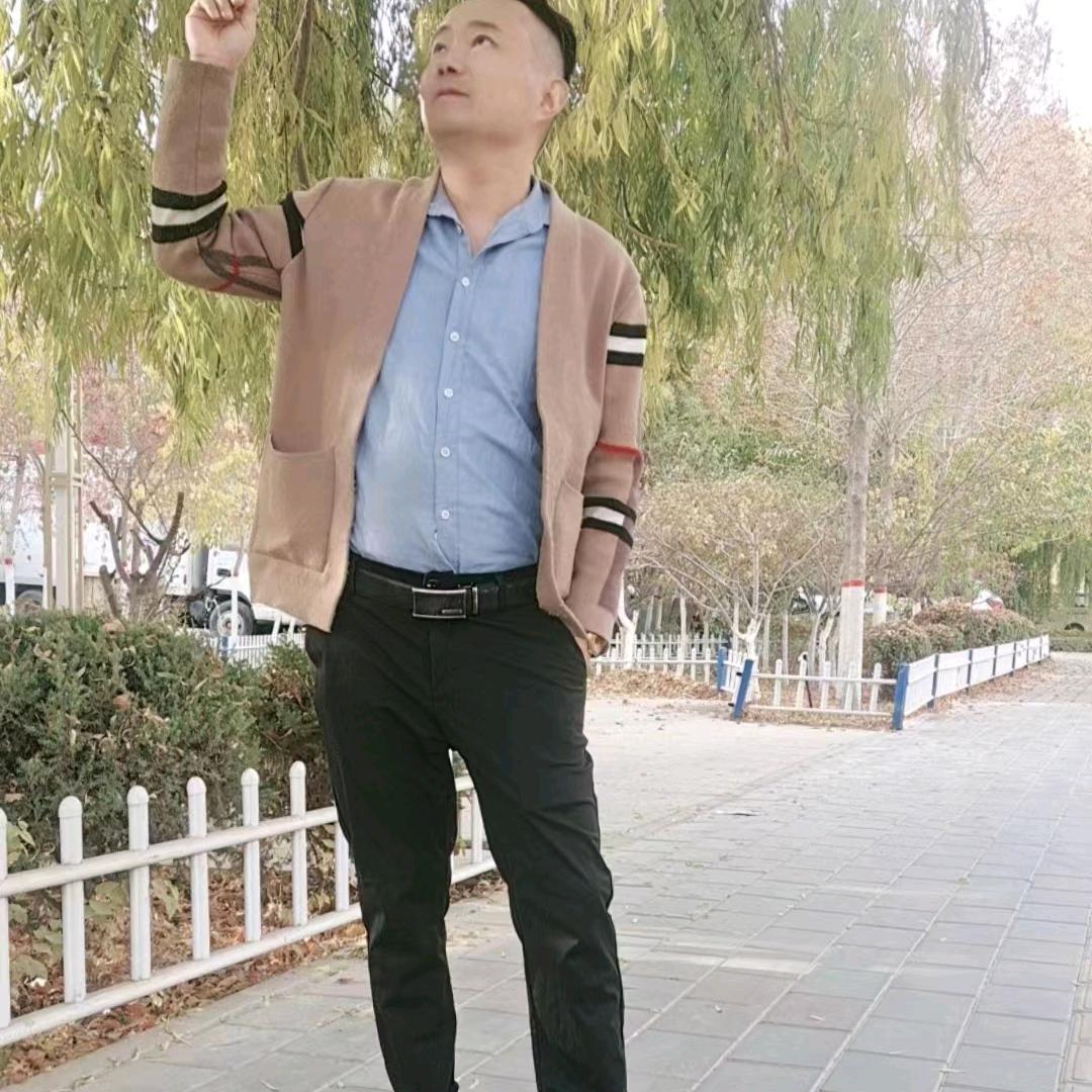 吴百万《阿克苏》
