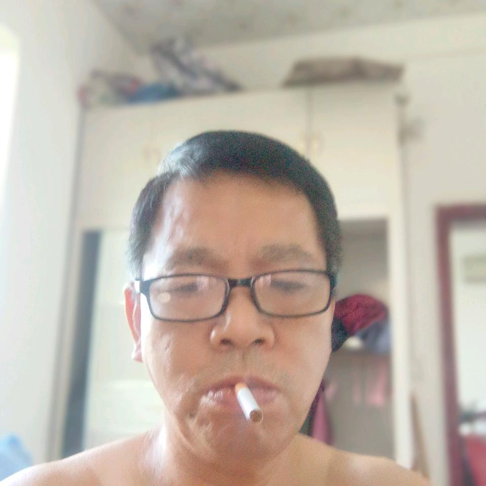 刘正越