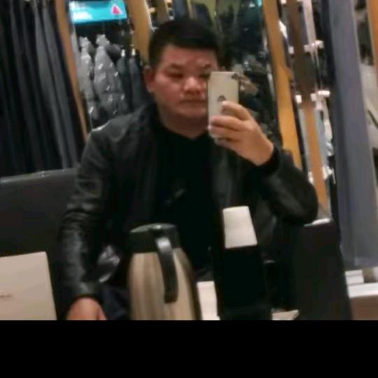 到底是谁打针打错给我？😬😬😬