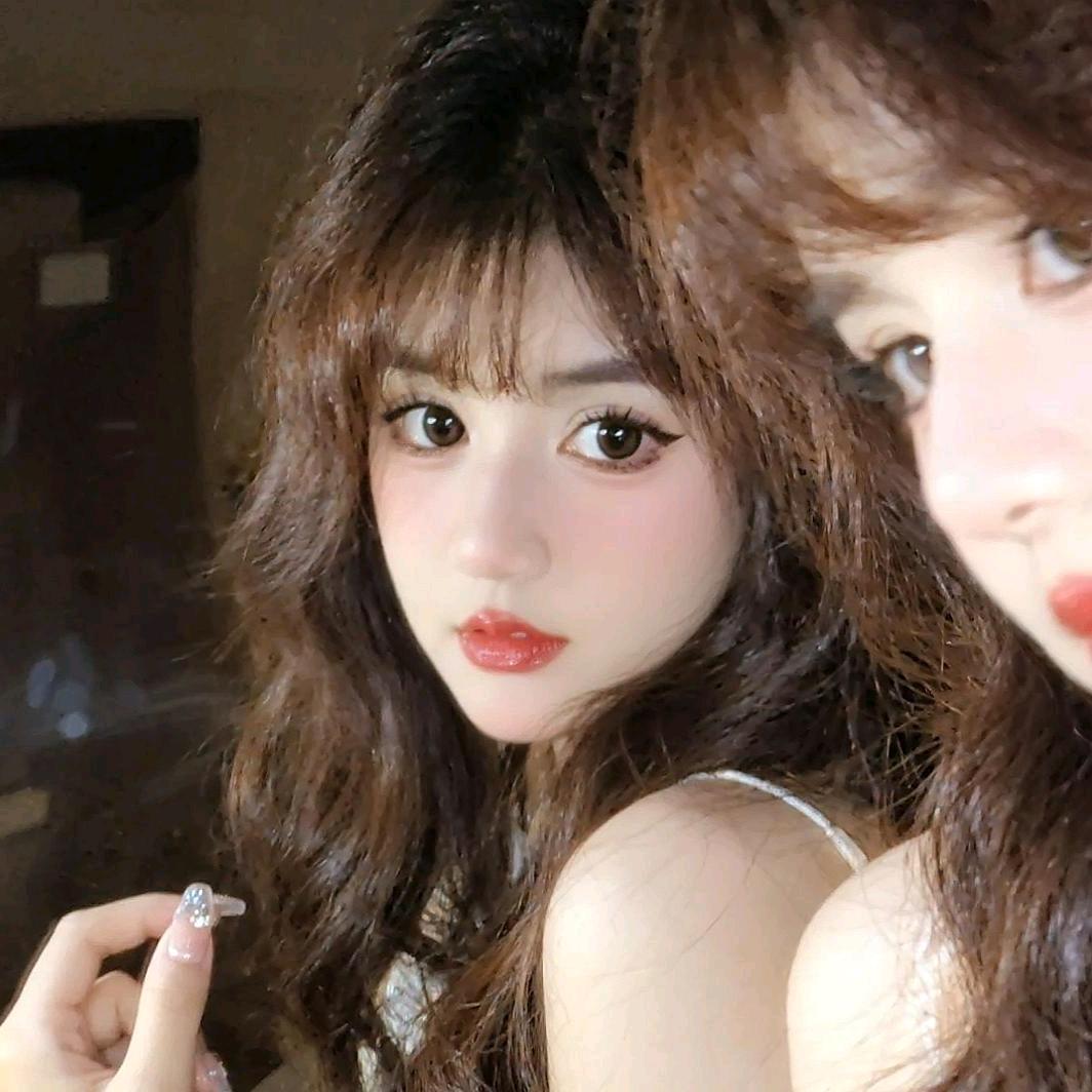 穿女仆装的牛爷爷👓