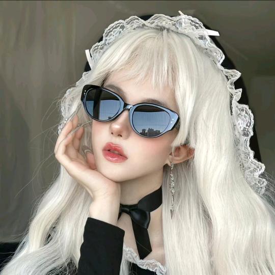 吃一口蛋黄酥