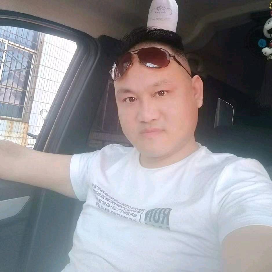 亮哥哥