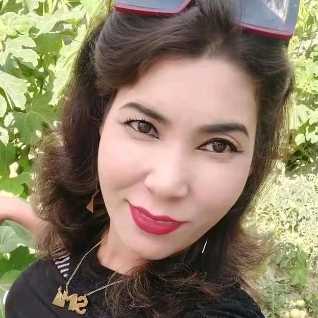 阿斯木古丽女装店