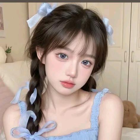 ᥫ球球的小迷妹¢