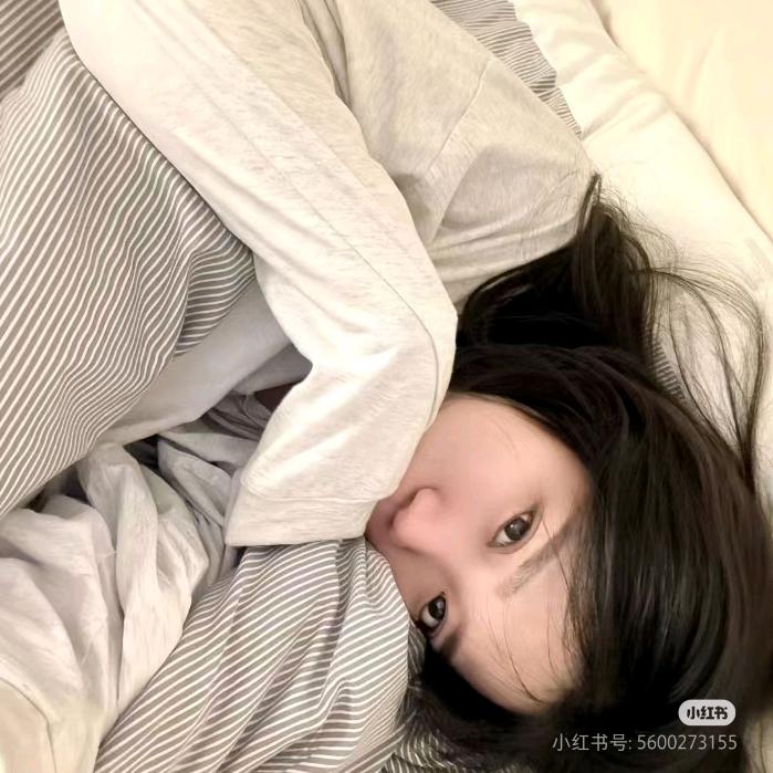 别睡啦醒醒ᐝ