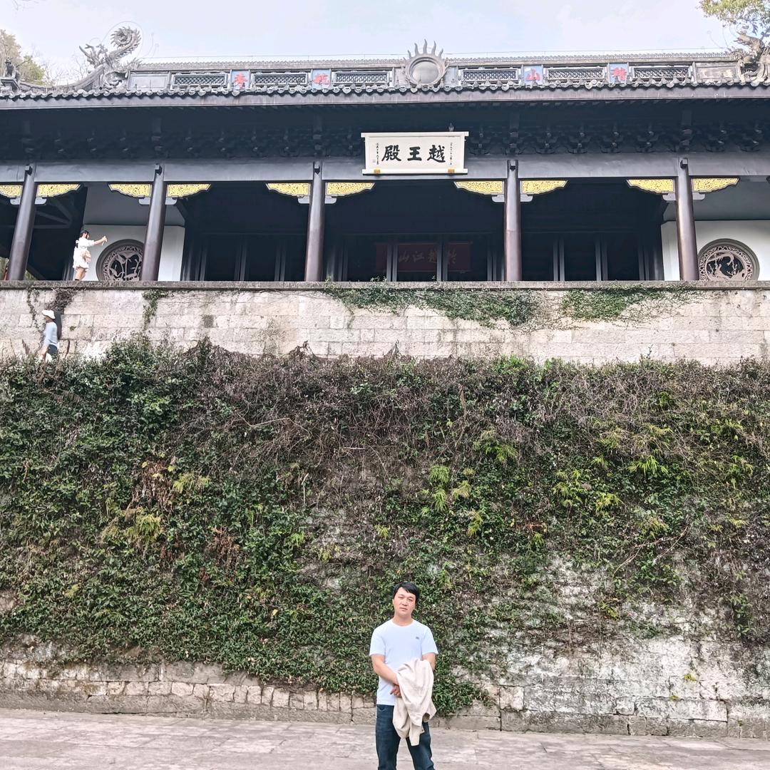 孤独很久的夜