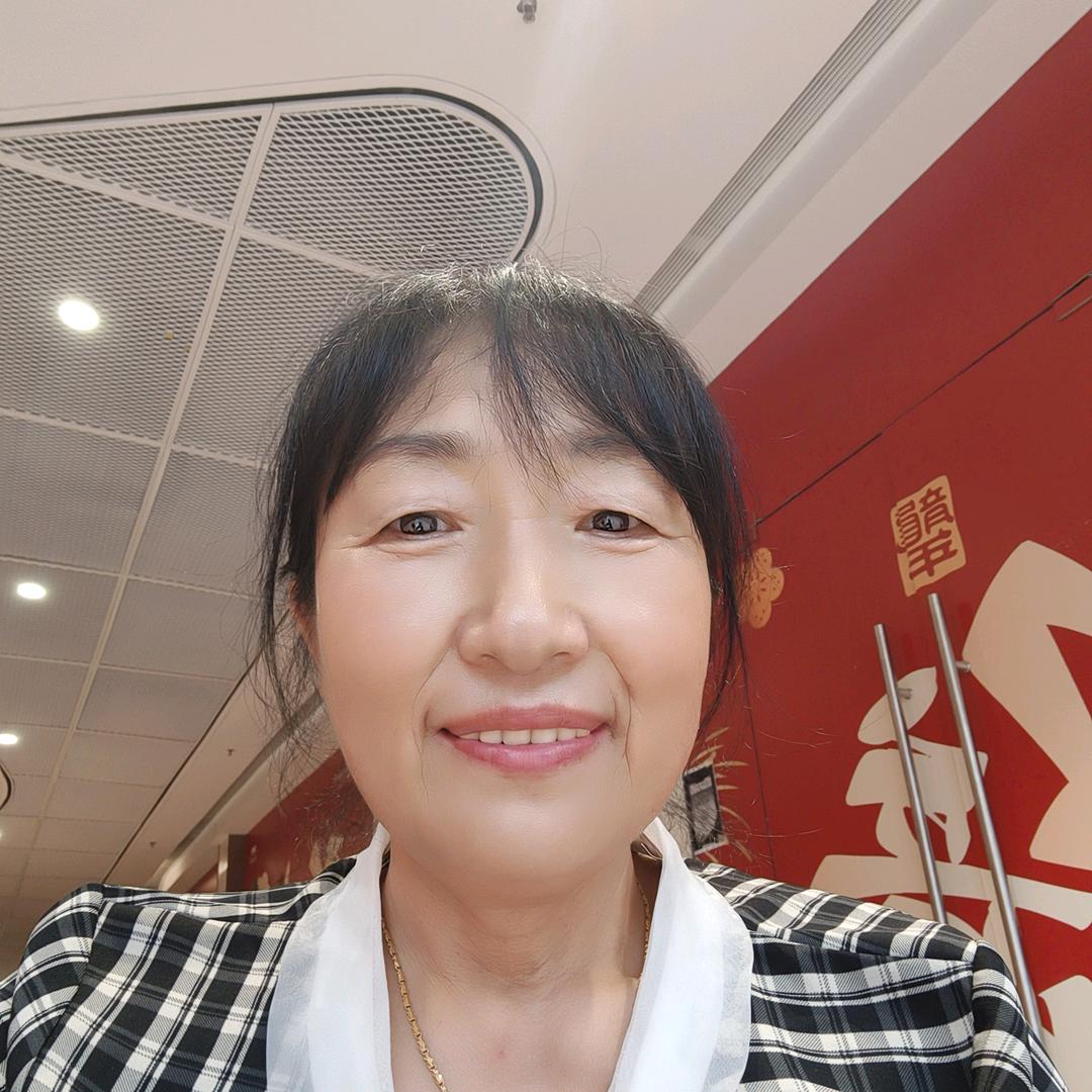 荣荣姐