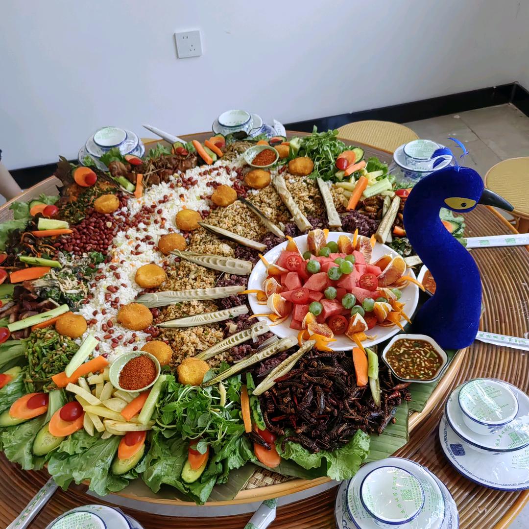云味居 傣家特色手抓饭
