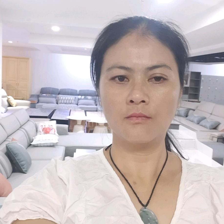 普洱市柠德家居(梅开家具)