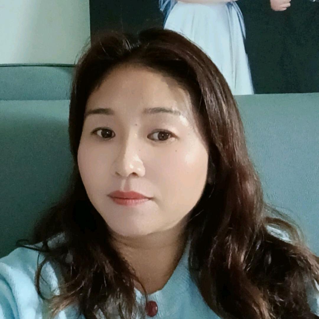 寻亲海霞，1981年