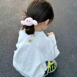 小小.
