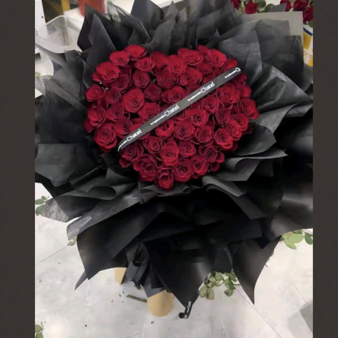 💐纤亩花甜💐情人节鲜花预订