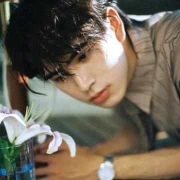 枕着萝卜入眠🥕🍡🏹🏹🏹