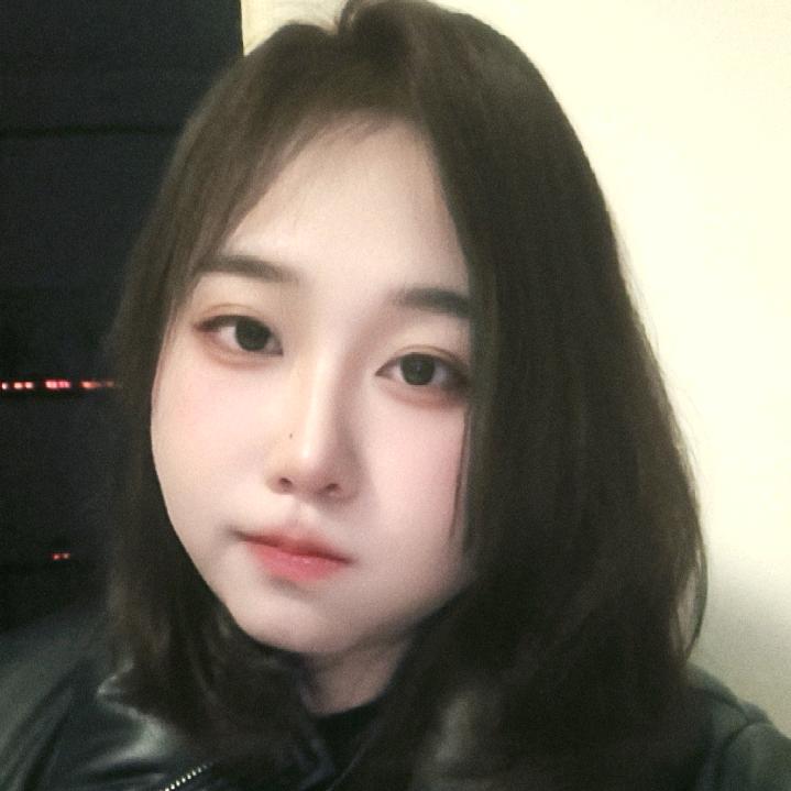 回收旧金属的小姐姐