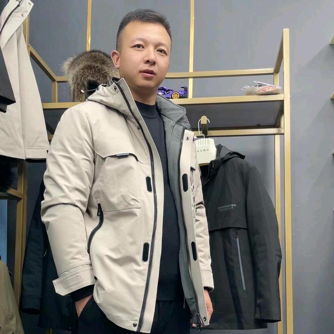 格朗精品皮夹克1