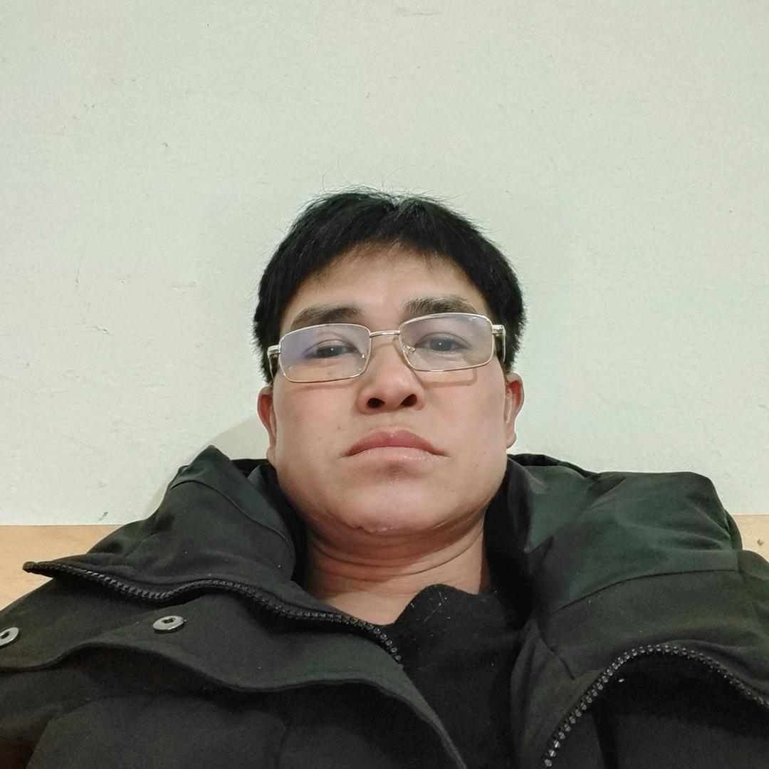 莫秦学