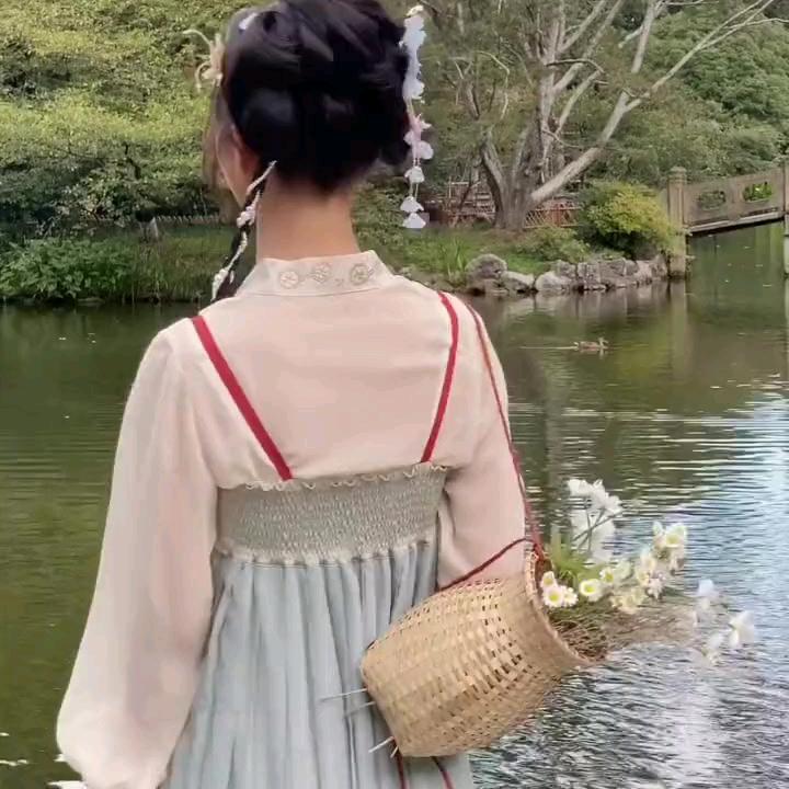 平凡