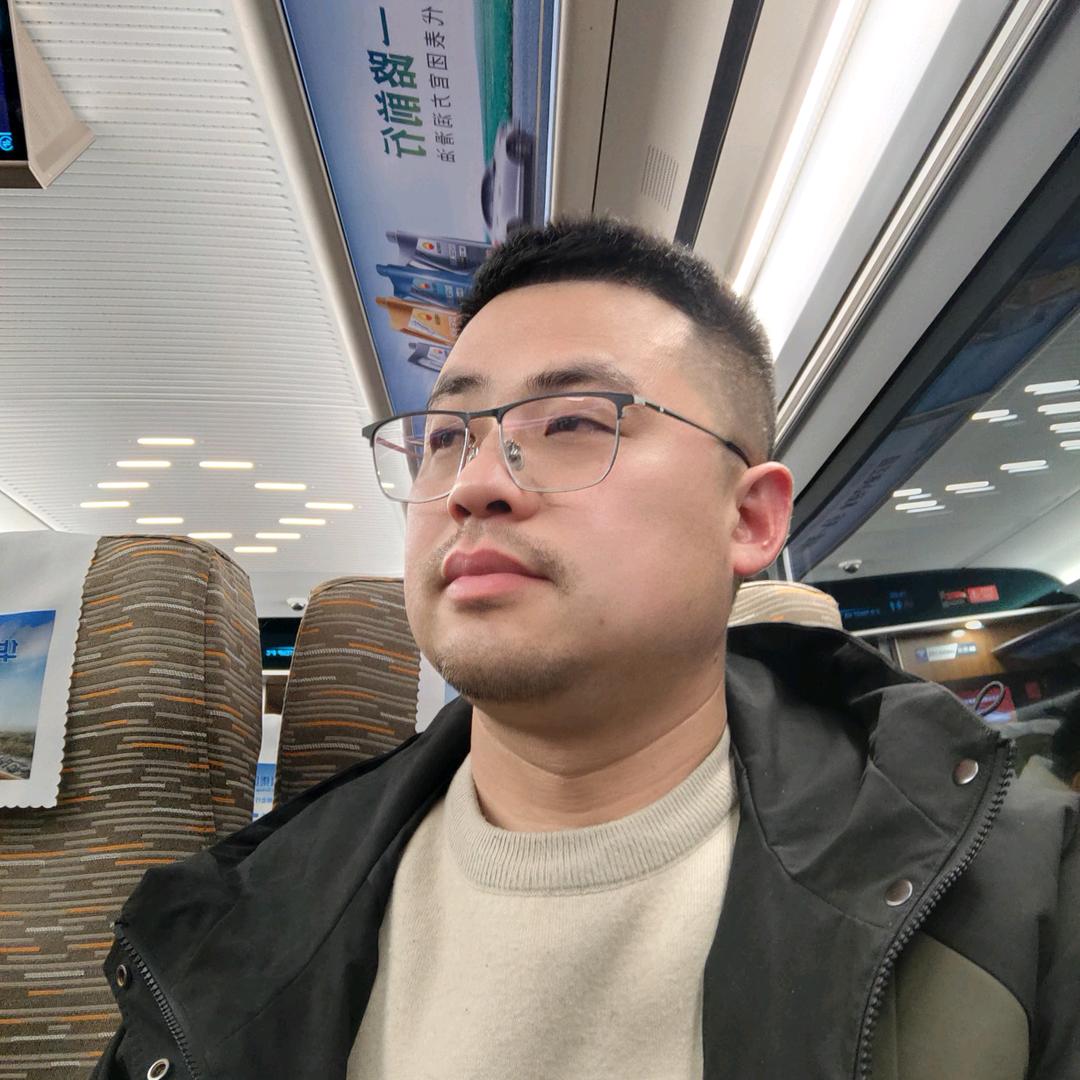 笑语嫣然