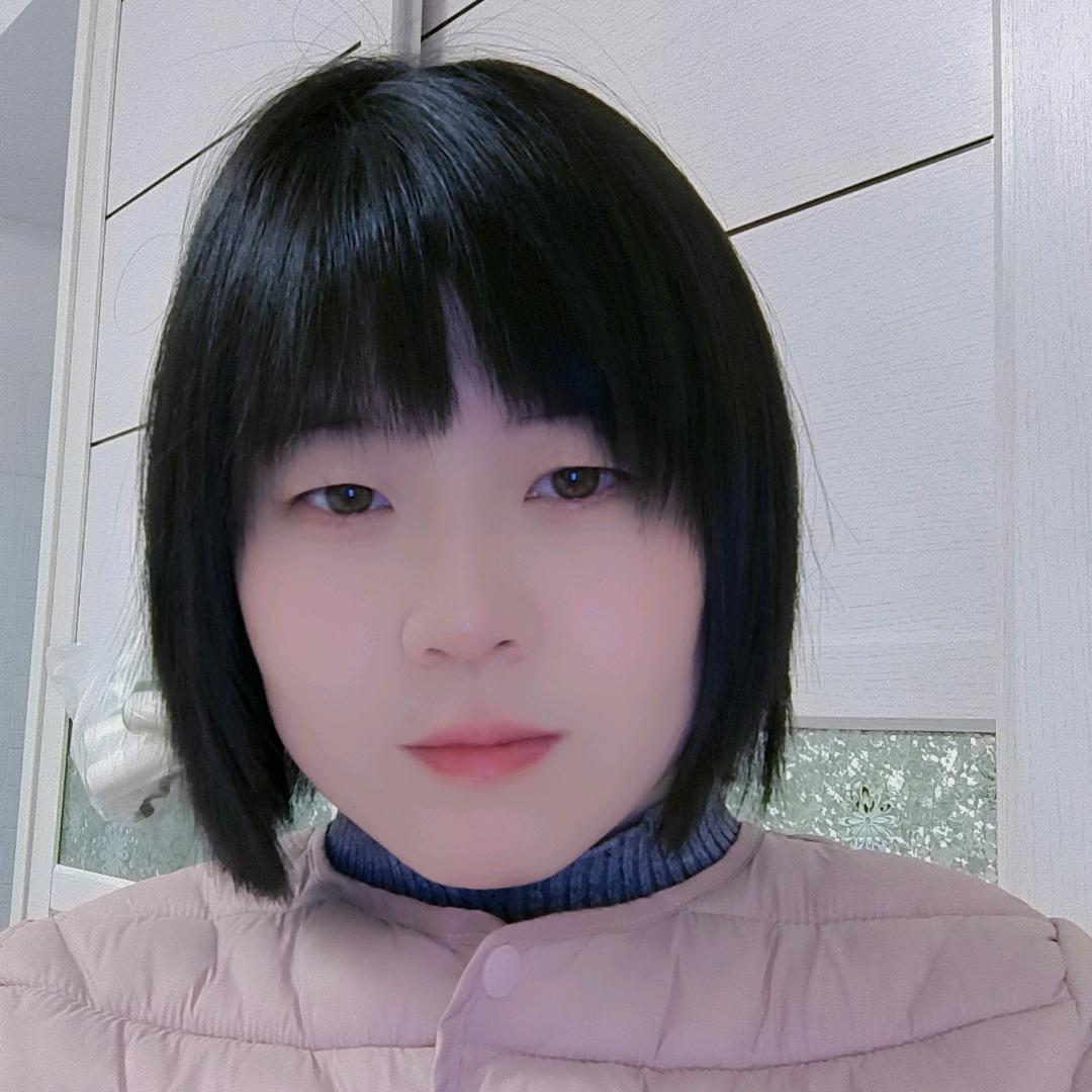 莉莉