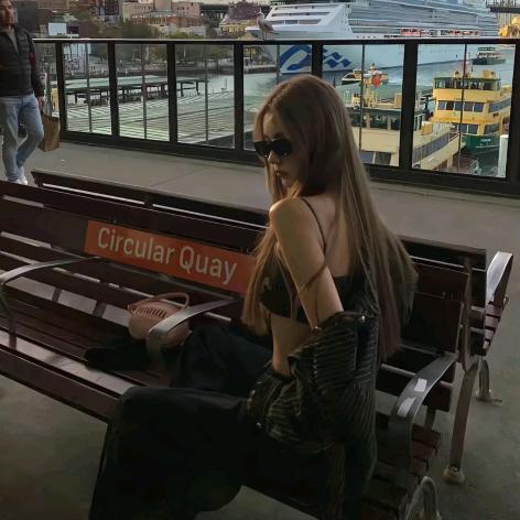 爱生活的小琪
