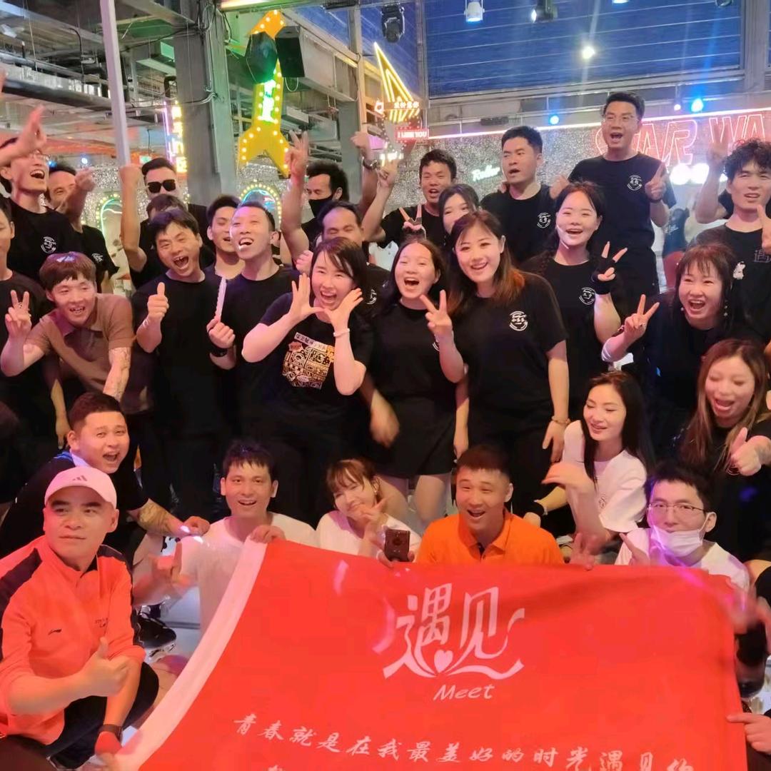 遇见轮滑队长亚飞