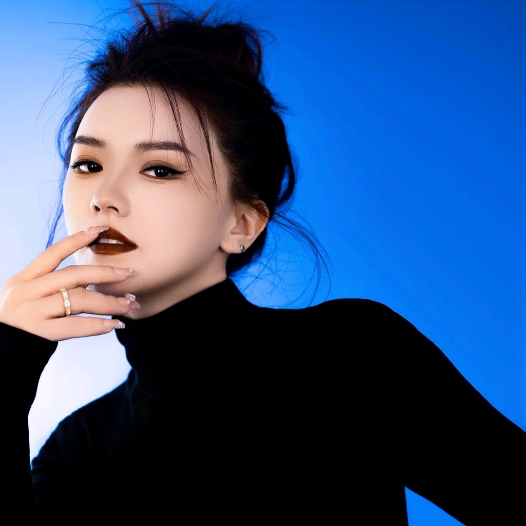 蓝玫瑰🌹