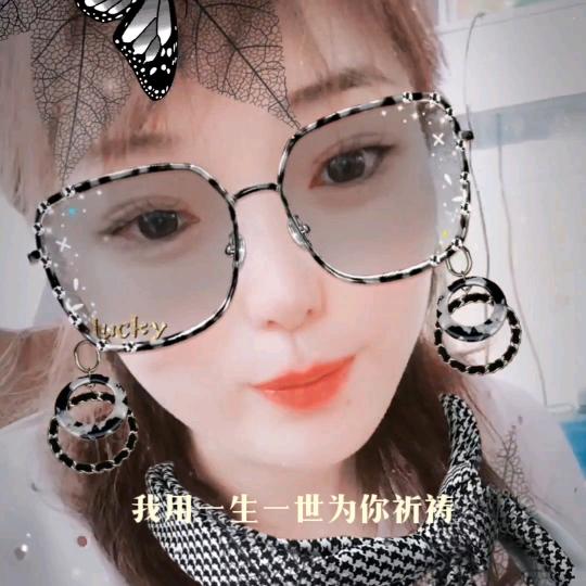 母莉莉