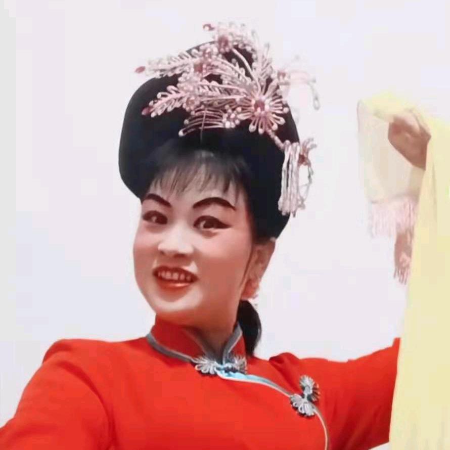信丰县红梅釆茶戏团