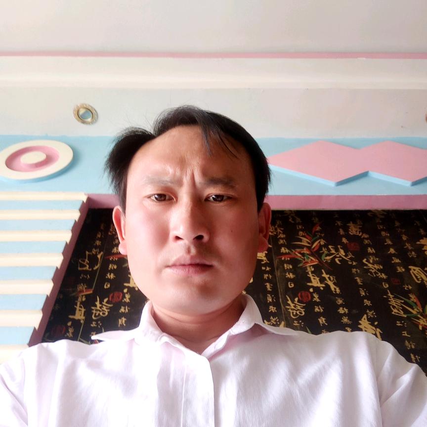 咫尺天涯