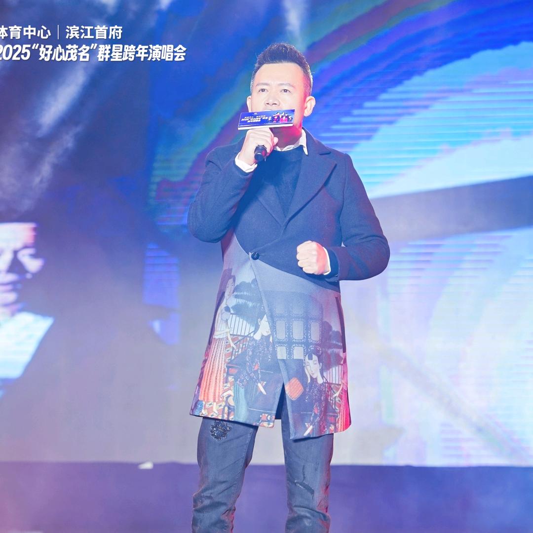 歌手郎军《祈求》《无情》