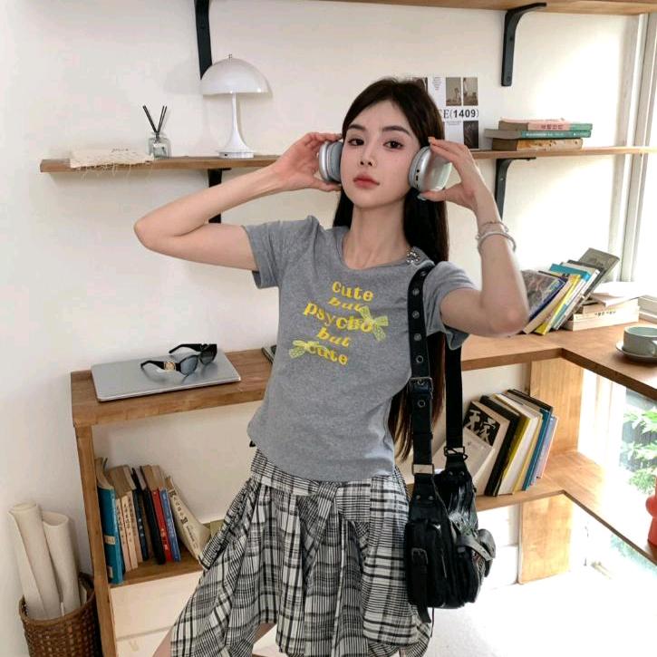 赵小小(穿搭图鉴)