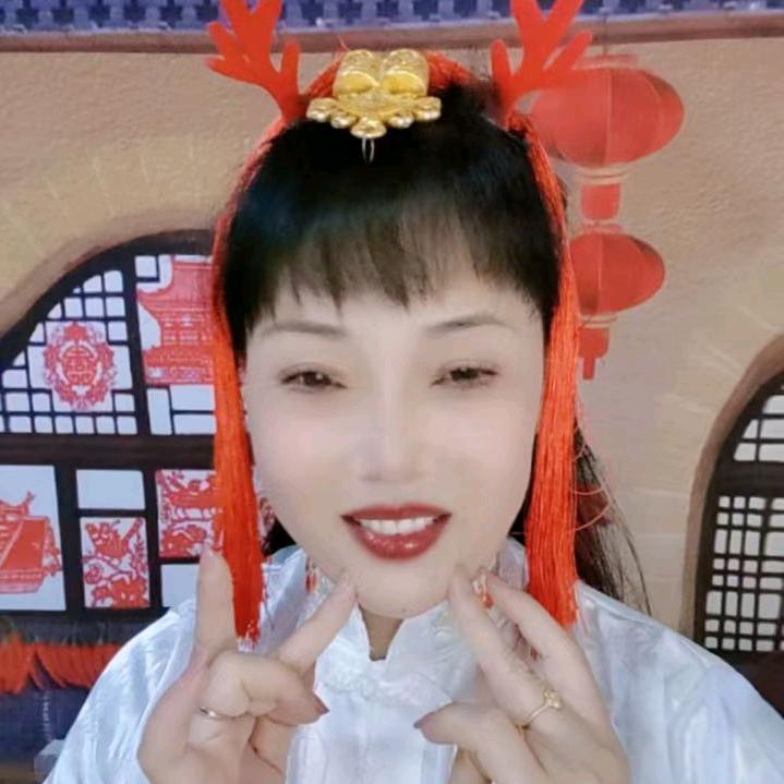大姐：🌹🌹（早上六点二十开播）