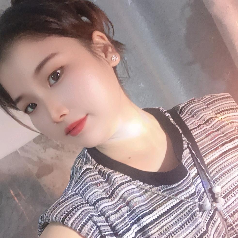 小诗语(在努力中)