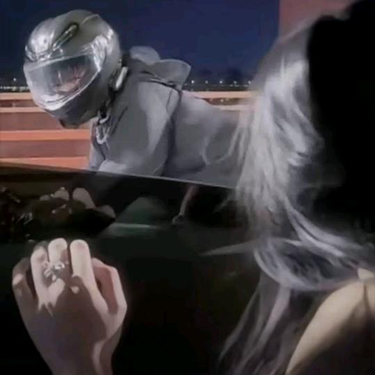 花开花落终有时，相逢相聚本无意，，，