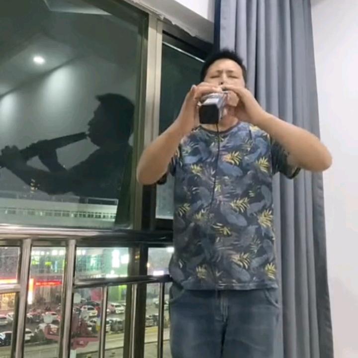 大黑爱吹管