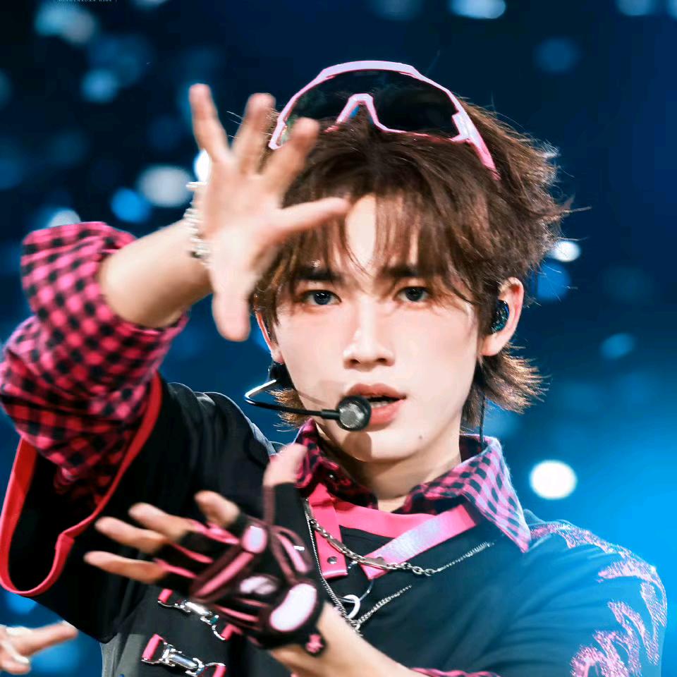 安💞洛
