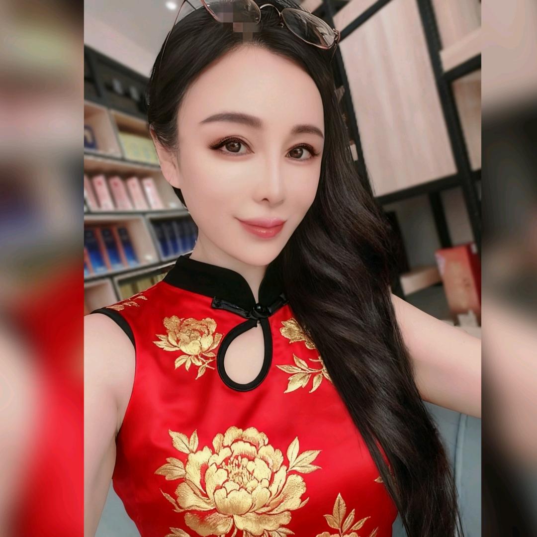 曼德琳专业洗护CEO斓曦