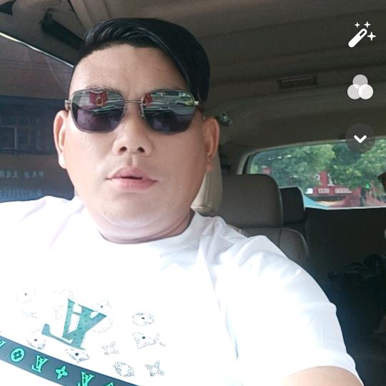 好运汽修柴油电喷后处理维修。