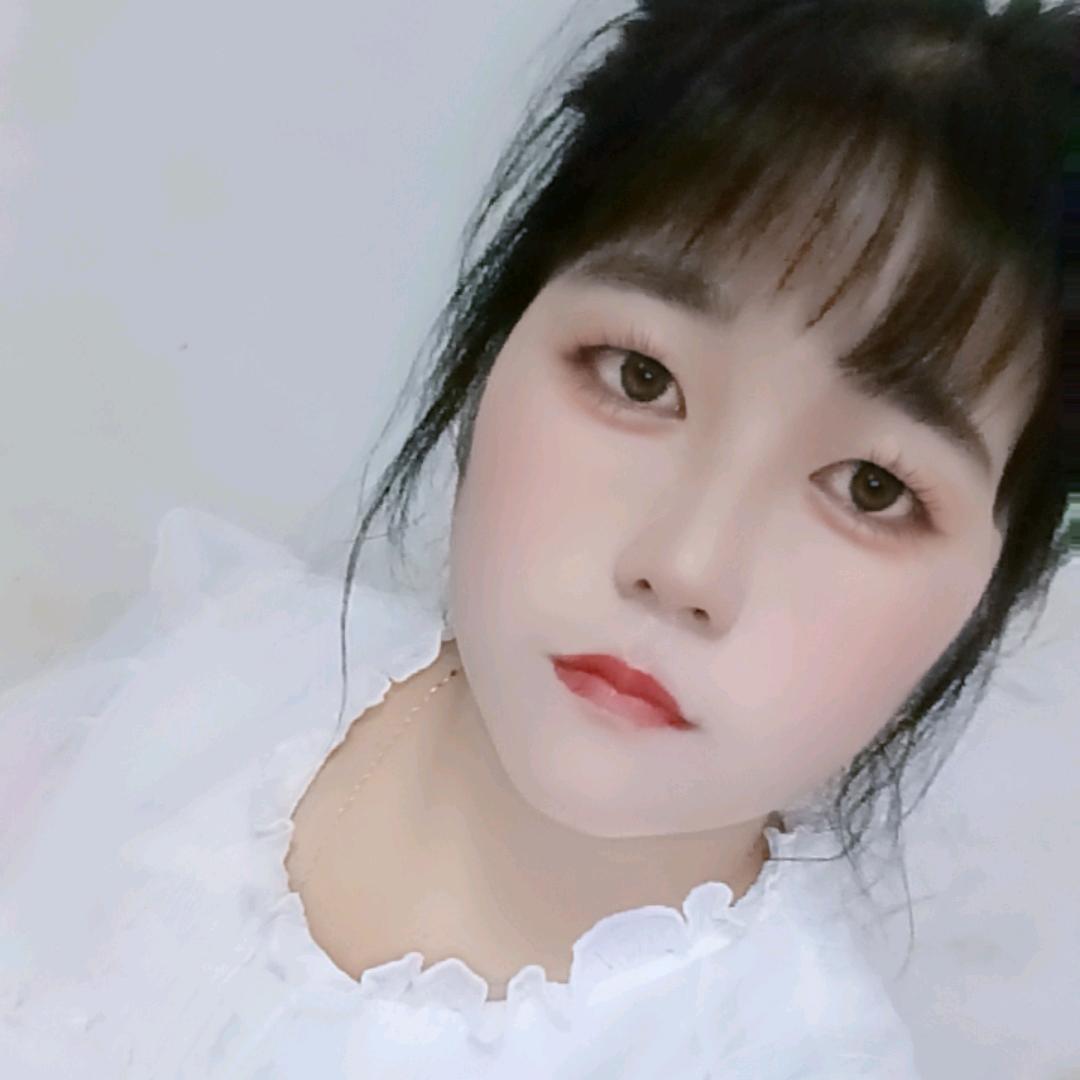 〔Dopi不脱妆粉底液〕的小阳