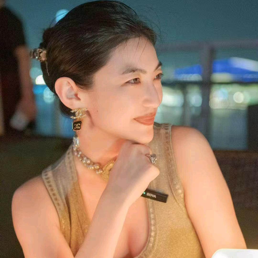 曲曲小助理