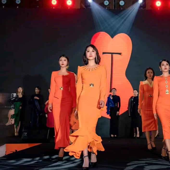 婷曼逸身材管理-青叶