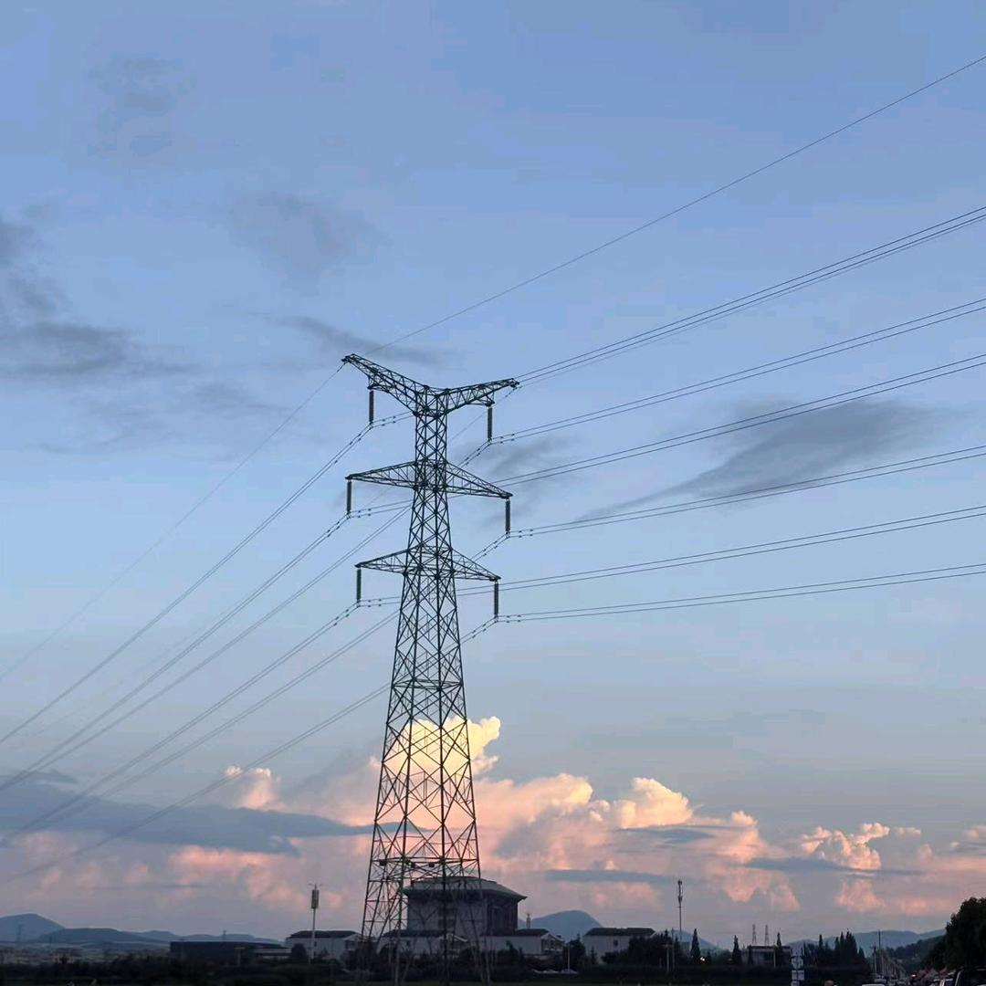 吴静  索尔美特