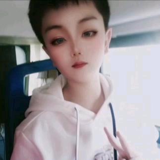 ^自由人^