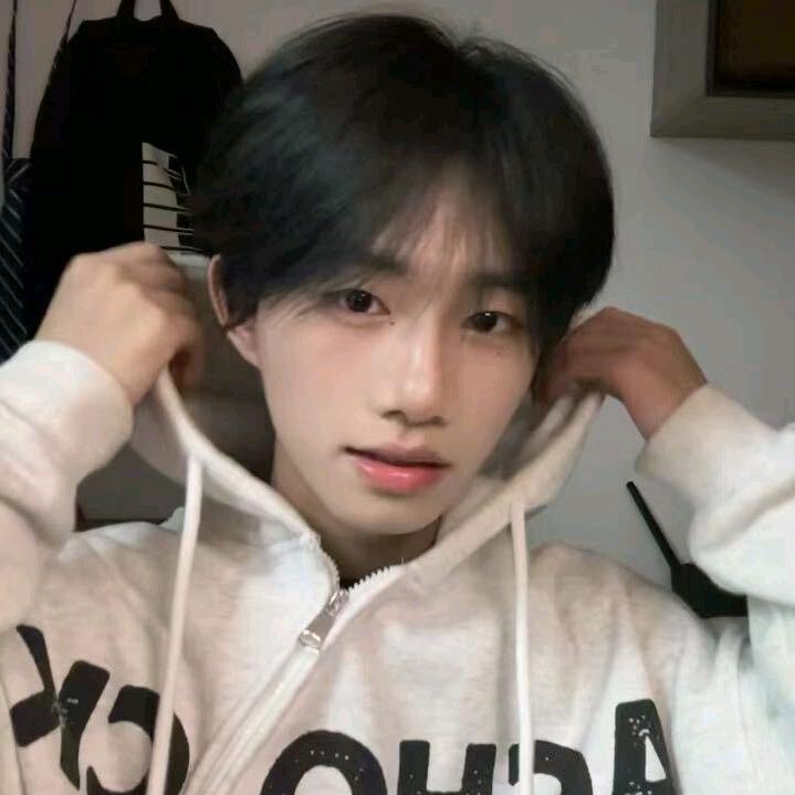 小睿不细狗