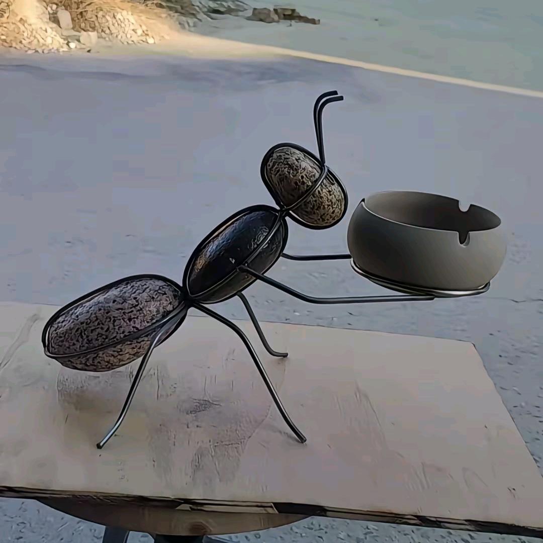 伞下只剩影子陪我