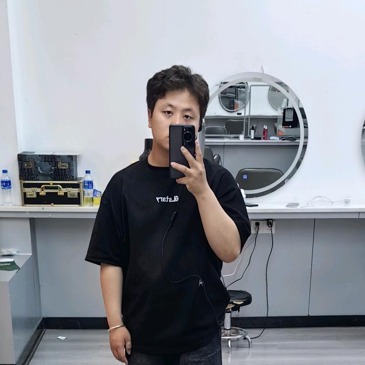 曲靖男士发型设计……昊阳