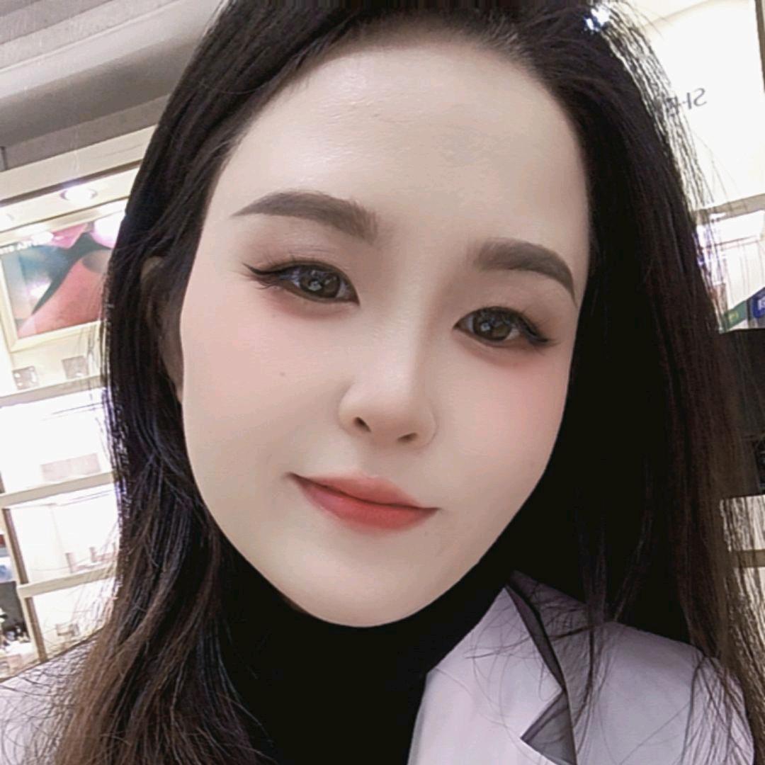 范范   💕