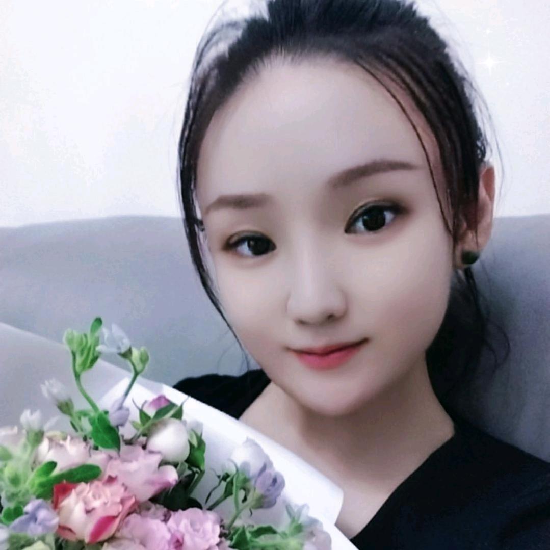 爱依穿搭💎👑