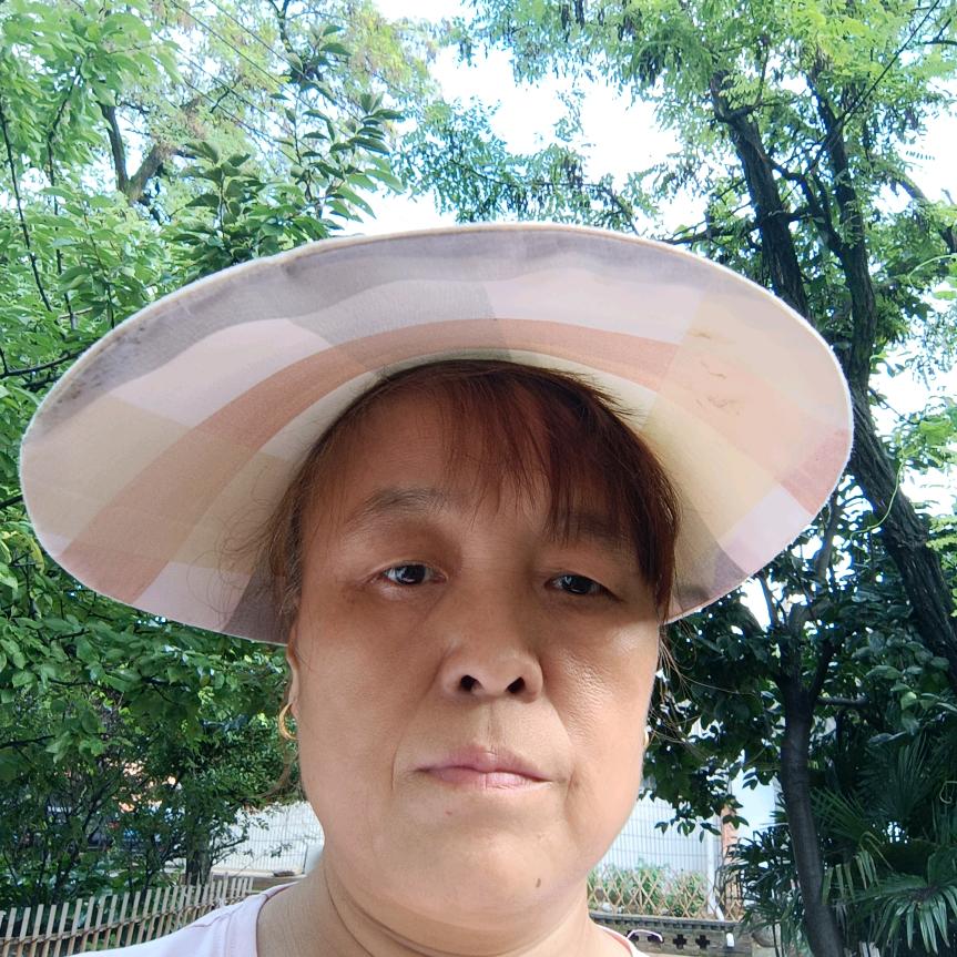 草帽姐[首播8点50分早上